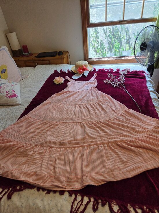 Cupshe Dresses & Skirts - GORGEOUS PEACH AND WHITE FULL SWEEP MULTI TIERED MAXI ONE SIZE FLOWY NWT